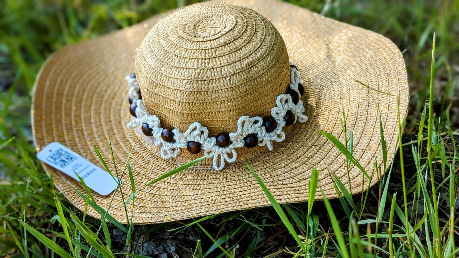 Sublime chapeau bohème en perles de bois et macramé